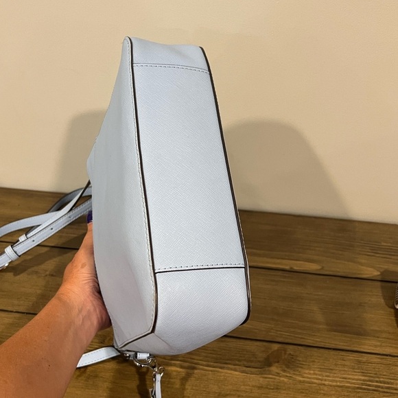 Michael Kors baby blue jet set messenger crossbody adjustable strap bag - Picture 6 of 14